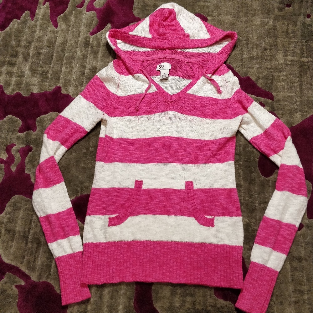 So Long Sleeve with Hood - Size Medium